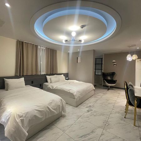 Knox Hotel تشيونان المظهر الخارجي الصورة