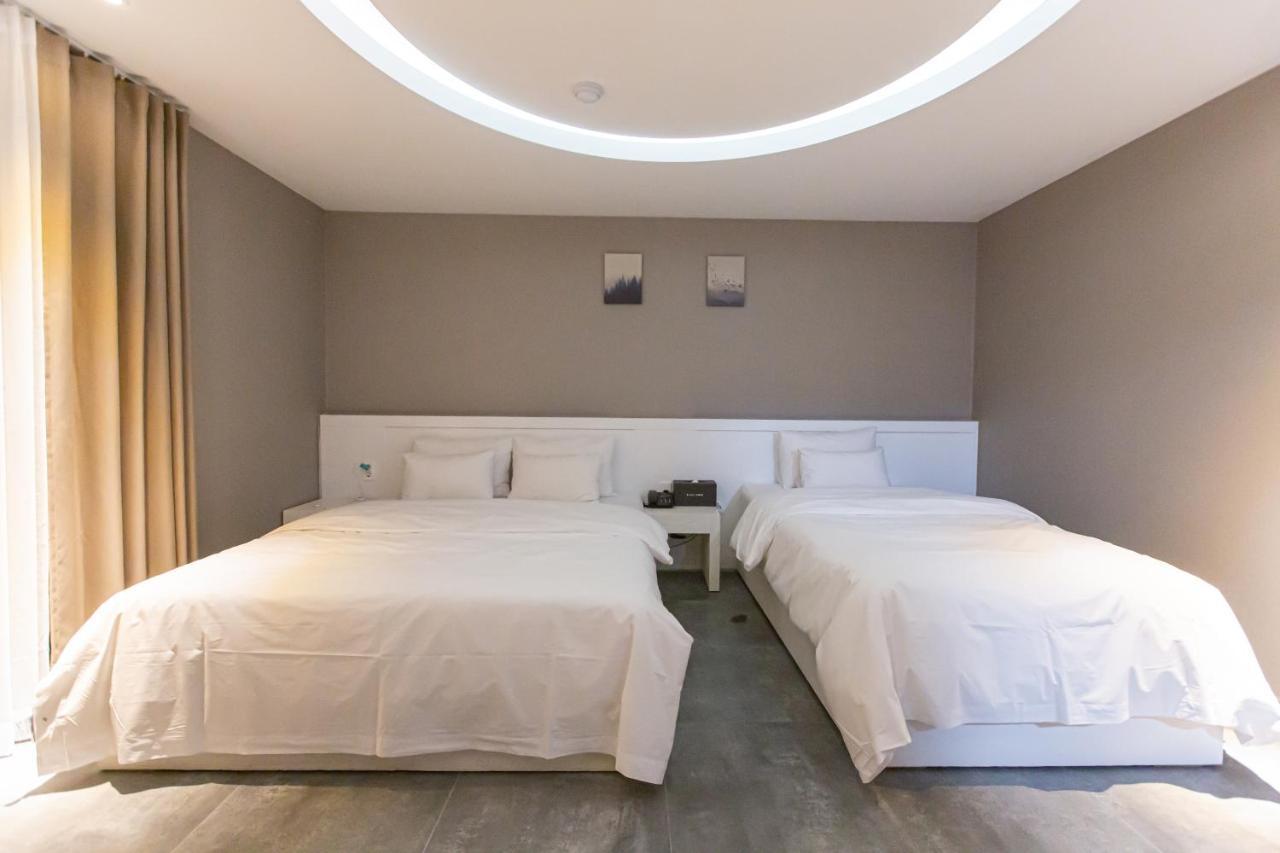 Knox Hotel تشيونان المظهر الخارجي الصورة