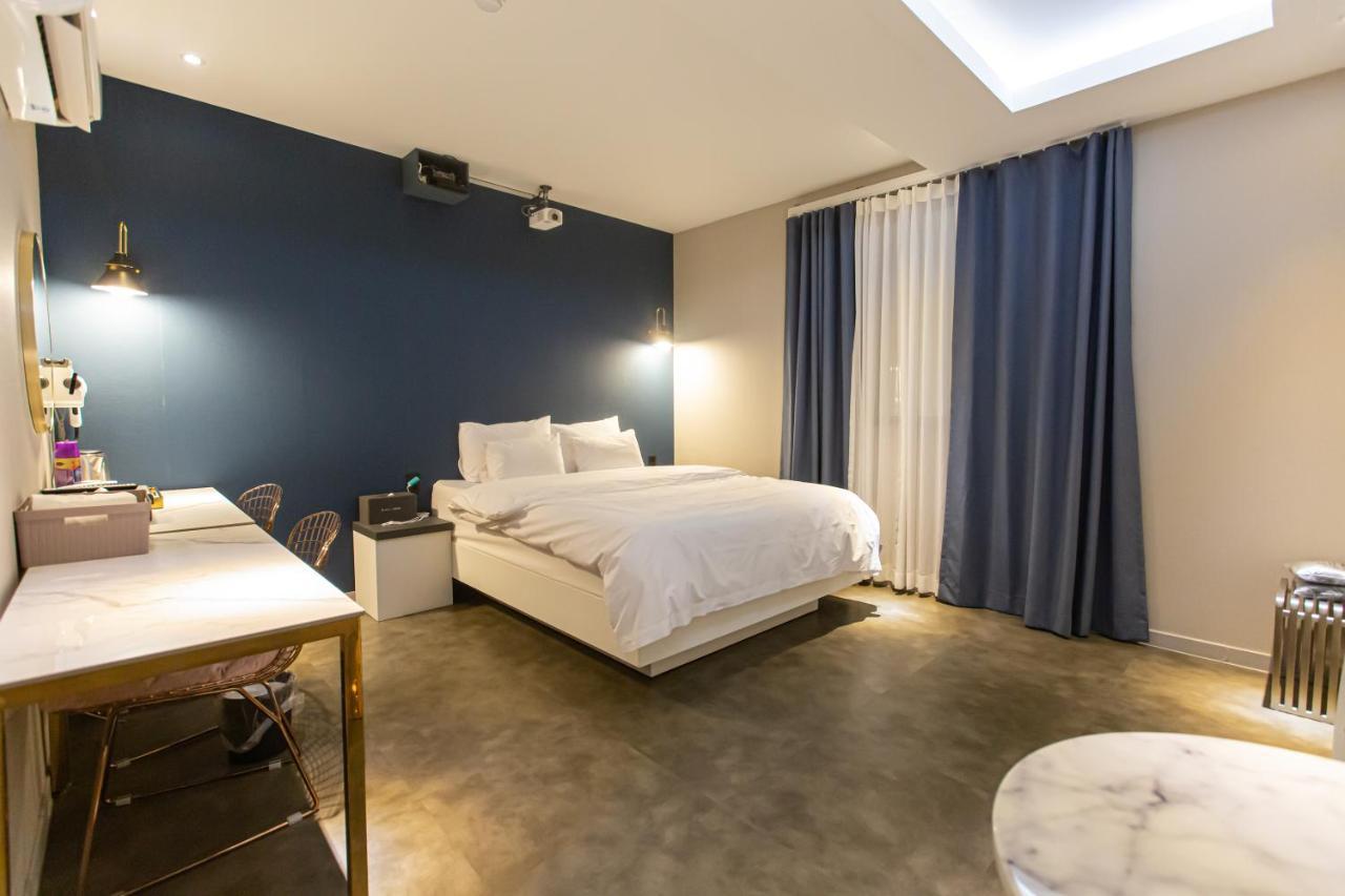 Knox Hotel تشيونان المظهر الخارجي الصورة